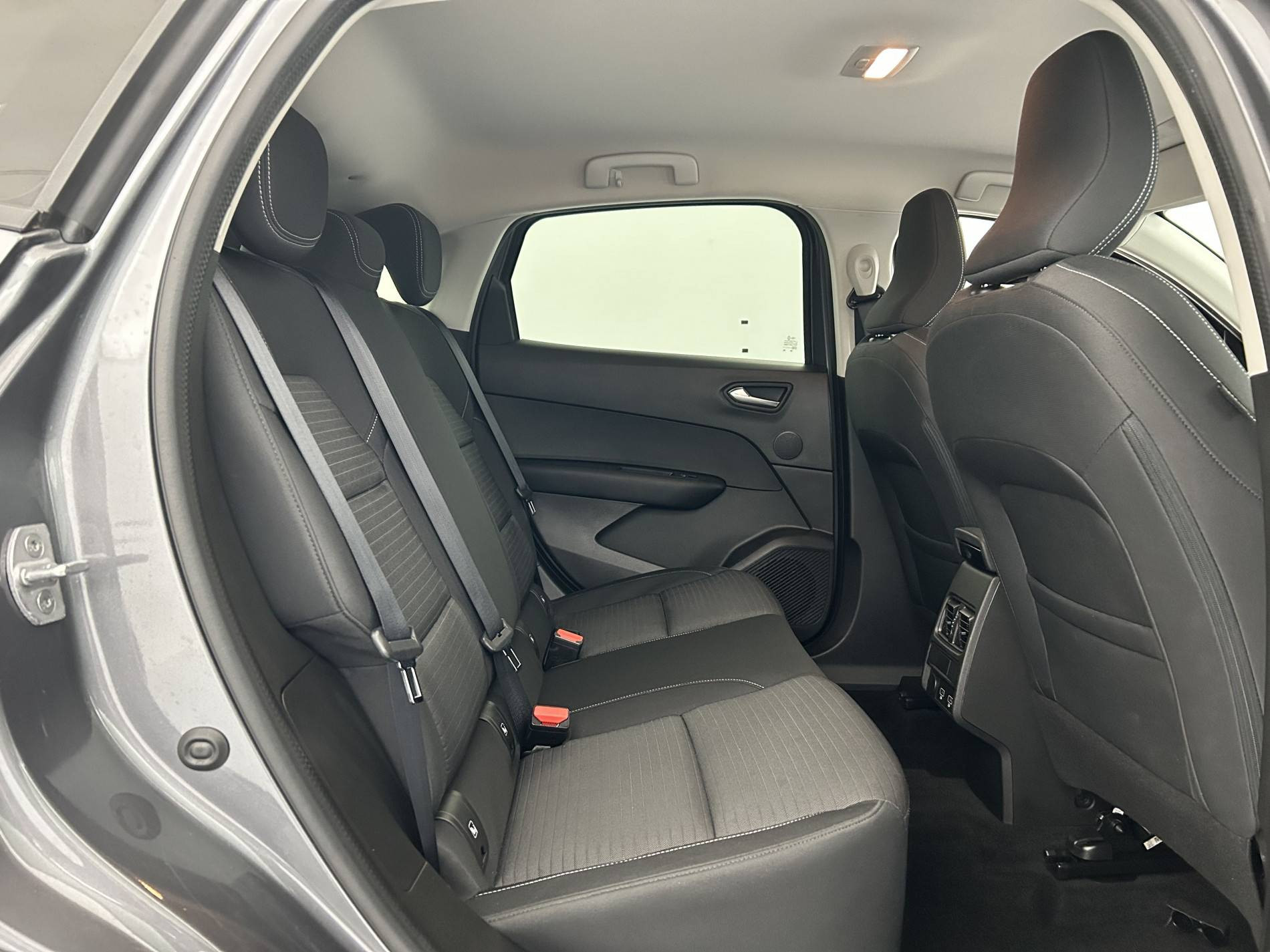 Vente en ligne Renault Arkana  mild hybrid 140 EDC FAP - 22 au prix de 19 990 €