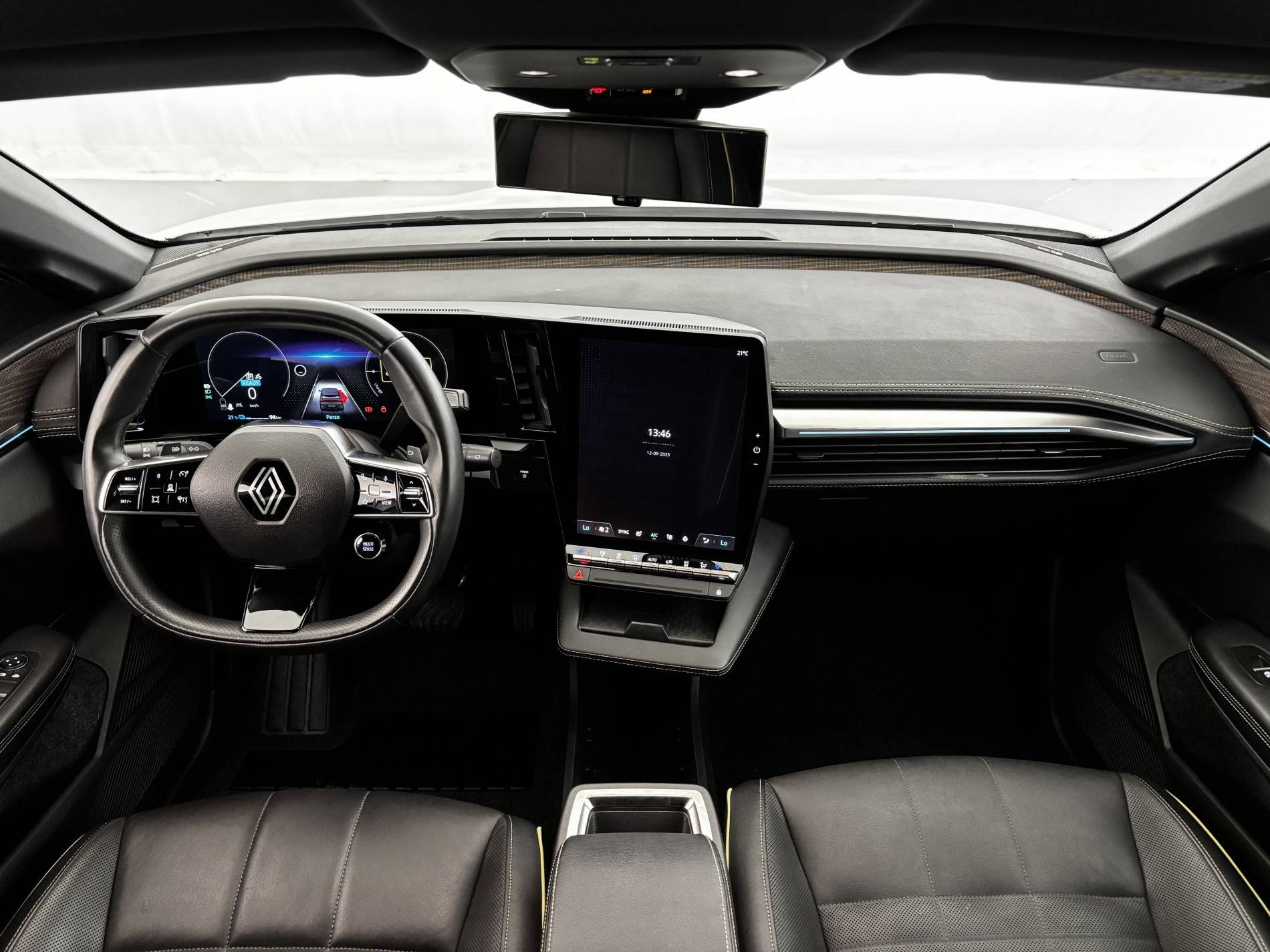 Vente en ligne Renault Megane E-Tech  EV60 220 ch super charge au prix de 23 900 €