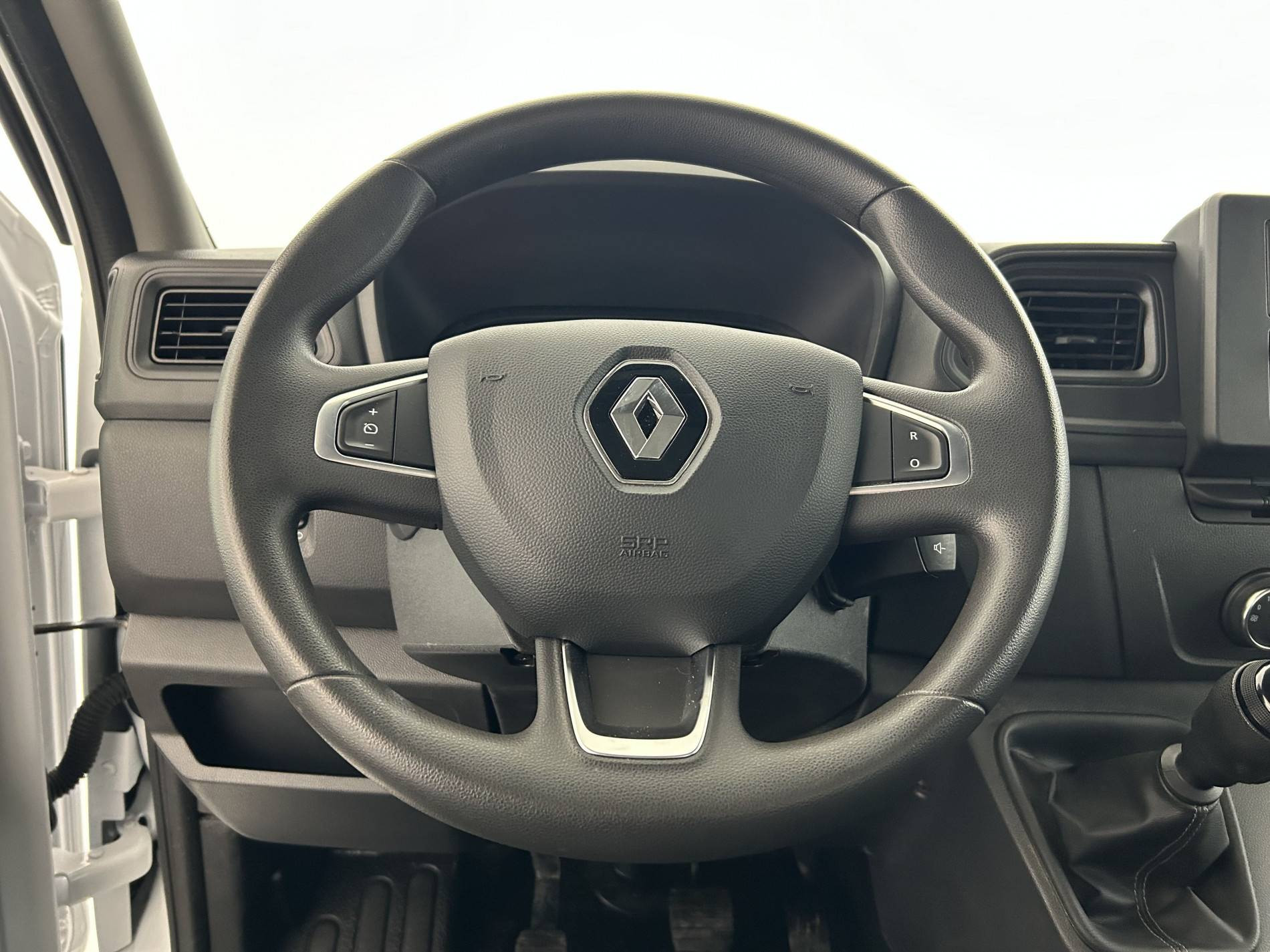 Vente en ligne Renault Master 3 Châssis Cabine MASTER CC PROP RJ3500 L2 PAFC BLUE DCI 130 EURO VI au prix de 33 300 €