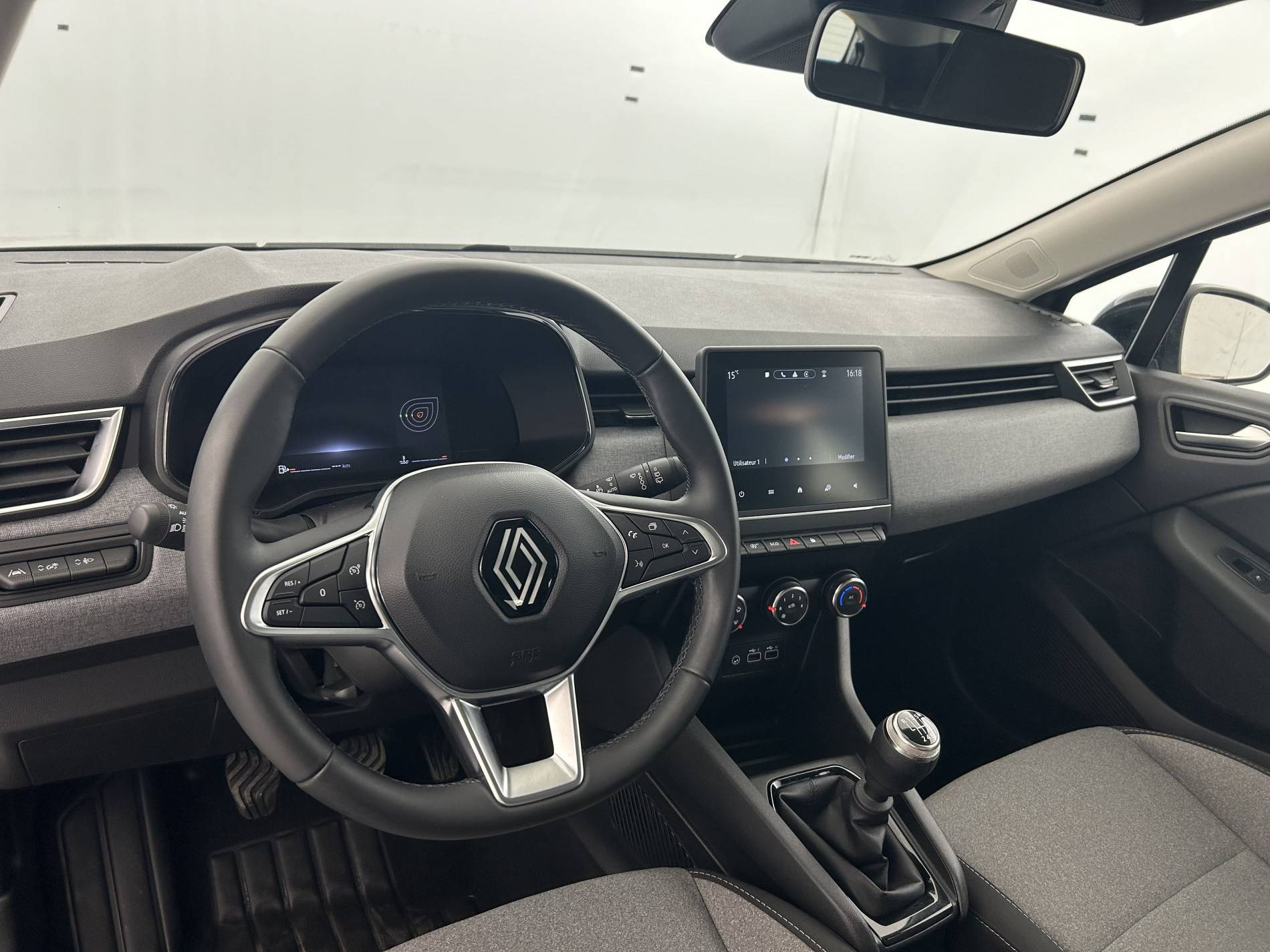 Vente en ligne Renault Clio 5 Clio TCe 90 ch GSR2 au prix de 15 800 €