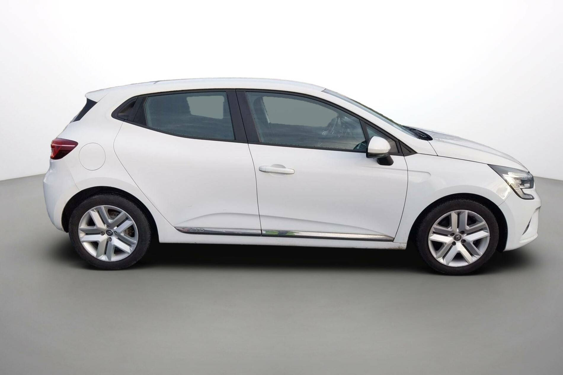 Vente en ligne Renault Clio 5 Clio Blue dCi 85 au prix de 13 200 €