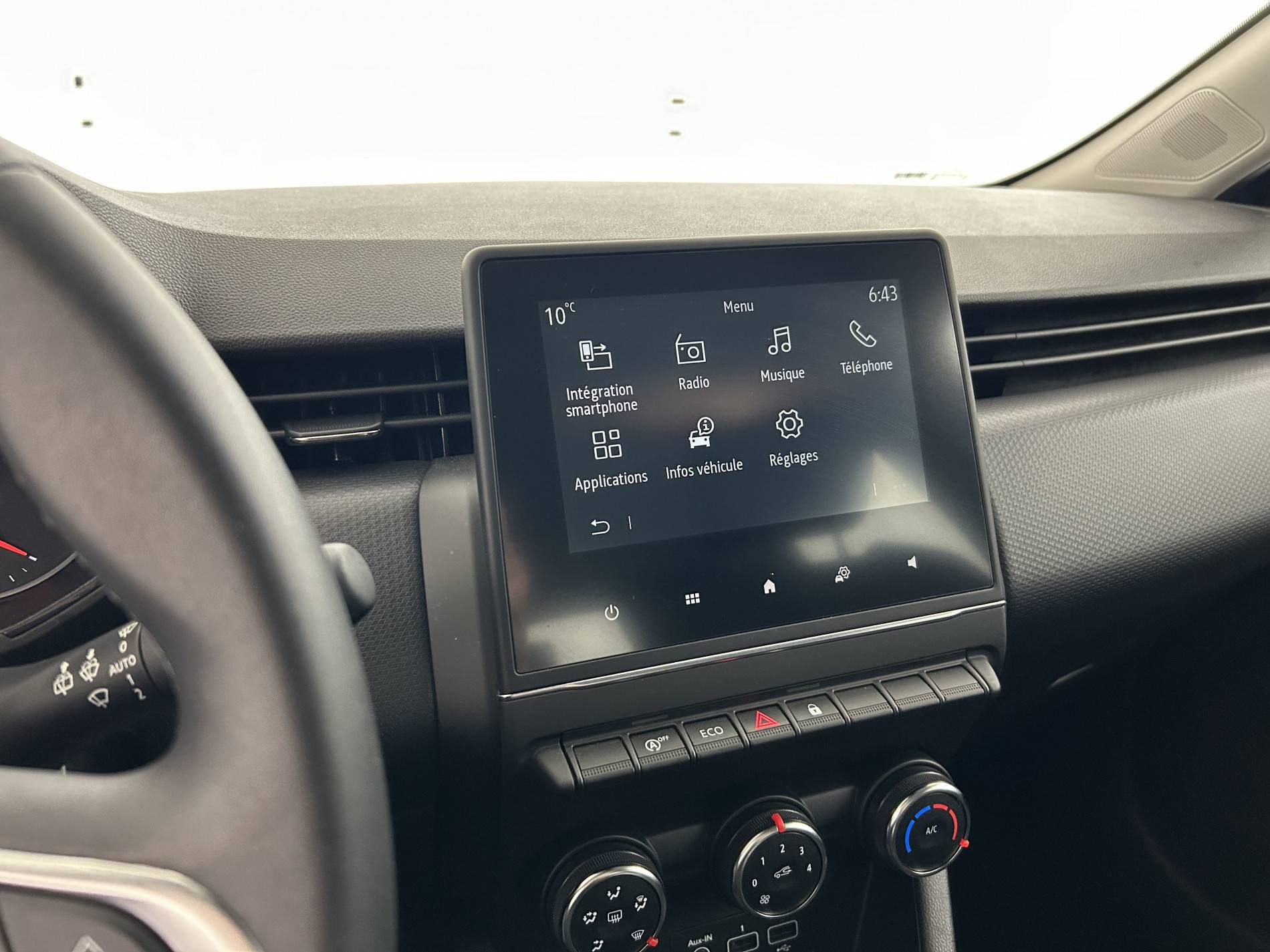 Vente en ligne Renault Clio 5 Clio TCe 90 au prix de 15 350 €