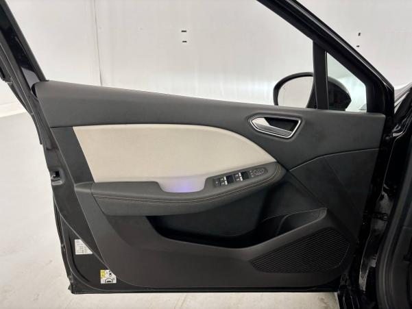 Vente en ligne Renault Clio 5 Clio Blue dCi 115 au prix de 17 500 €
