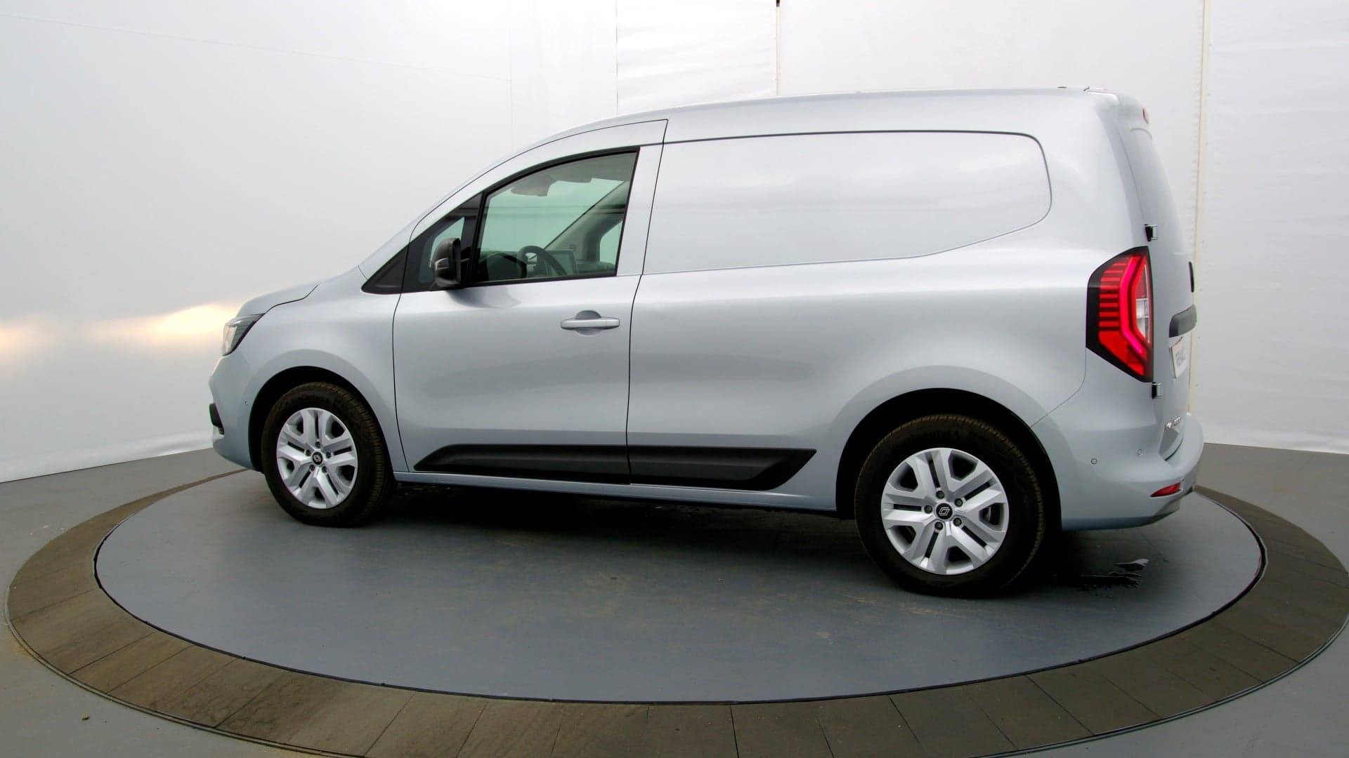 Vente en ligne Renault Kangoo Van E-Tech  EV45 DC 80KW au prix de 25 920 €