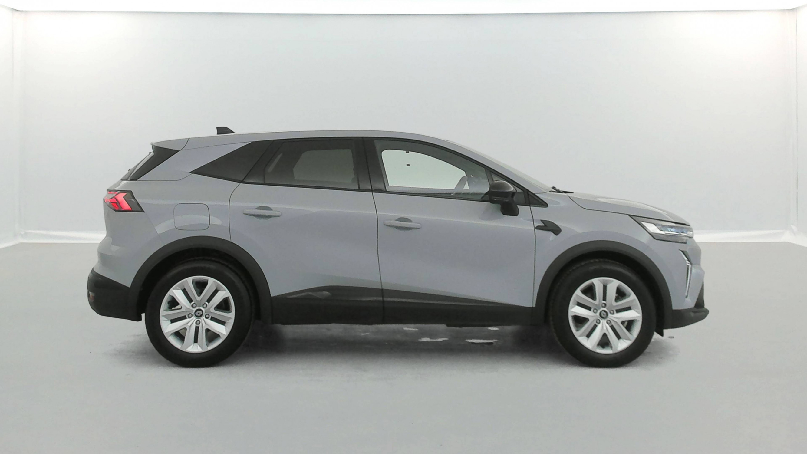 Vente en ligne Renault Symbioz  E-Tech full hybrid 145 au prix de 25 500 €