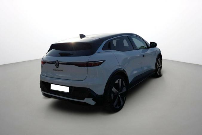 Vente en ligne Renault Megane E-Tech  EV60 220 ch super charge au prix de 25 490 €