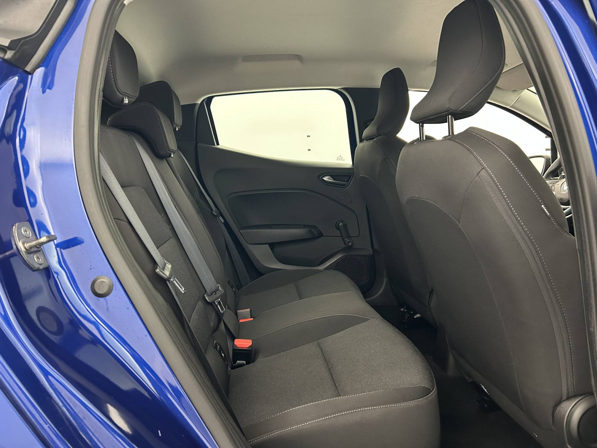 Vente en ligne Renault Clio 5 Clio TCe 90 au prix de 14 050 €