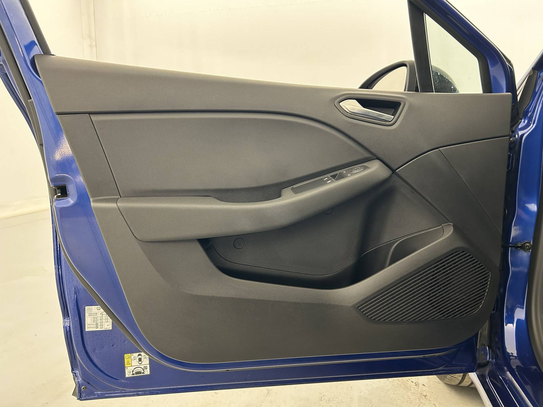 Vente en ligne Renault Clio 5 Clio TCe 90 au prix de 14 050 €