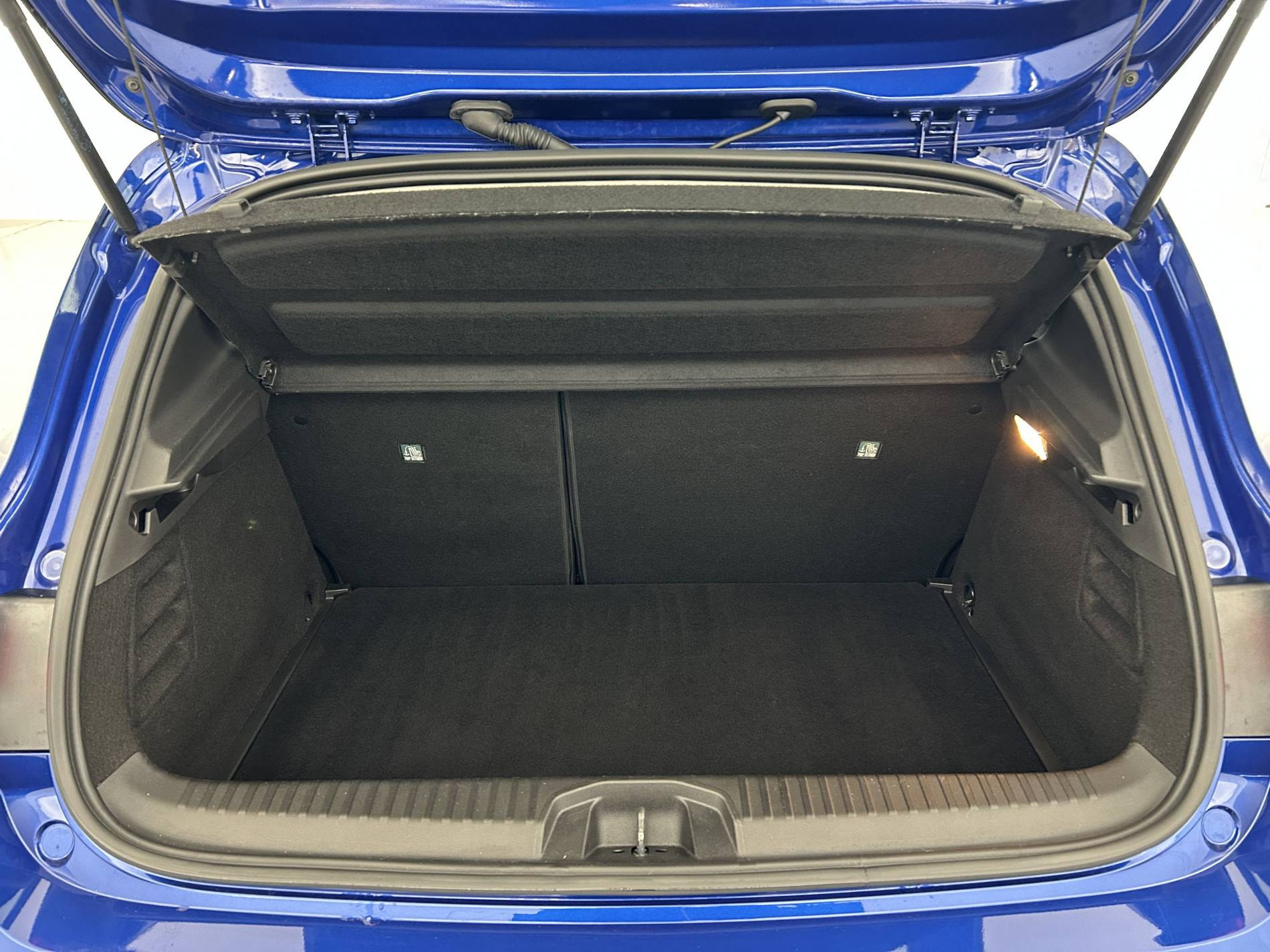 Vente en ligne Renault Clio 5 Clio TCe 90 au prix de 14 050 €