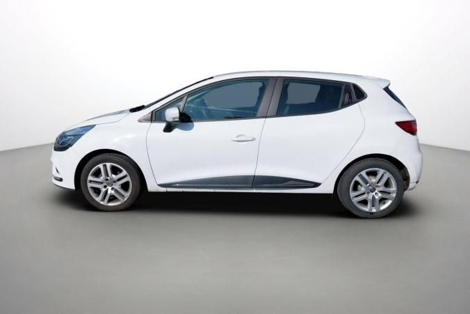 Vente en ligne Renault Clio 4 Clio TCe 90 E6C au prix de 10 850 €