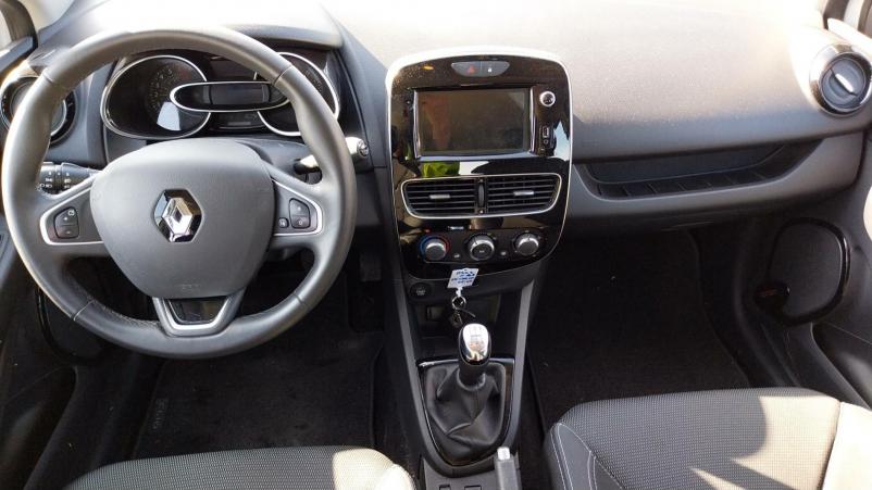 Vente en ligne Renault Clio 4 Clio TCe 90 E6C au prix de 10 850 €