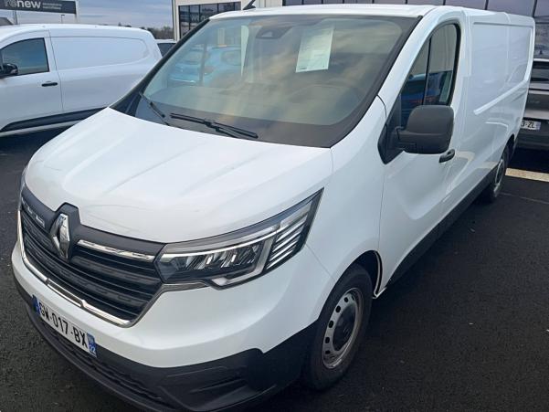 Vente en ligne Renault Trafic 3 Fourgon TRAFIC FGN L2H1 3T BLUE DCI 130 GSR2 au prix de 29 490 €