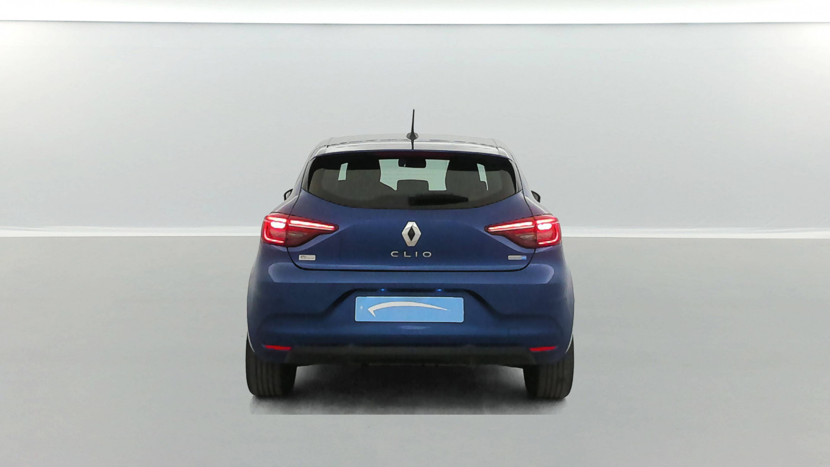 Vente en ligne Renault Clio 5 Clio E-Tech 140 - 21N au prix de 16 450 €