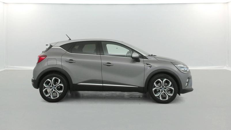 Vente en ligne Renault Captur  E-Tech 145 - 21 au prix de 19 790 €