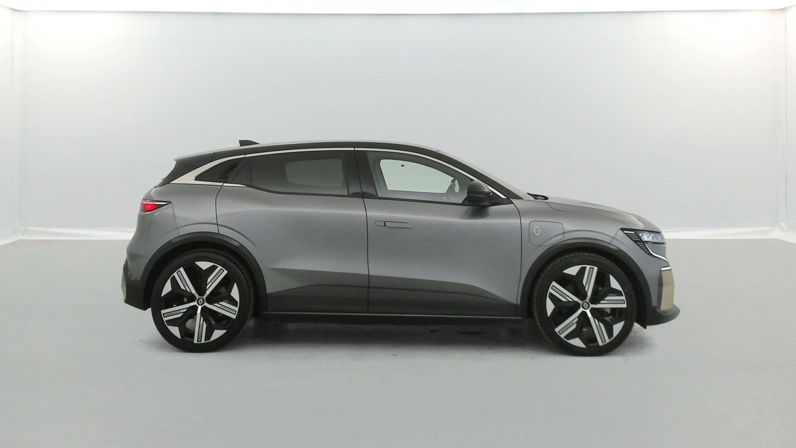 Vente en ligne Renault Megane E-Tech  EV60 220 ch optimum charge au prix de 24 500 €