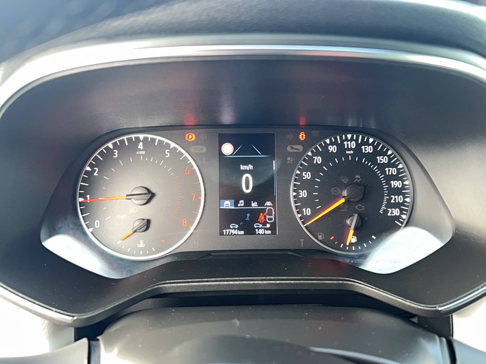 Vente en ligne Renault Clio 5 Clio TCe 90 - 21 au prix de 14 300 €