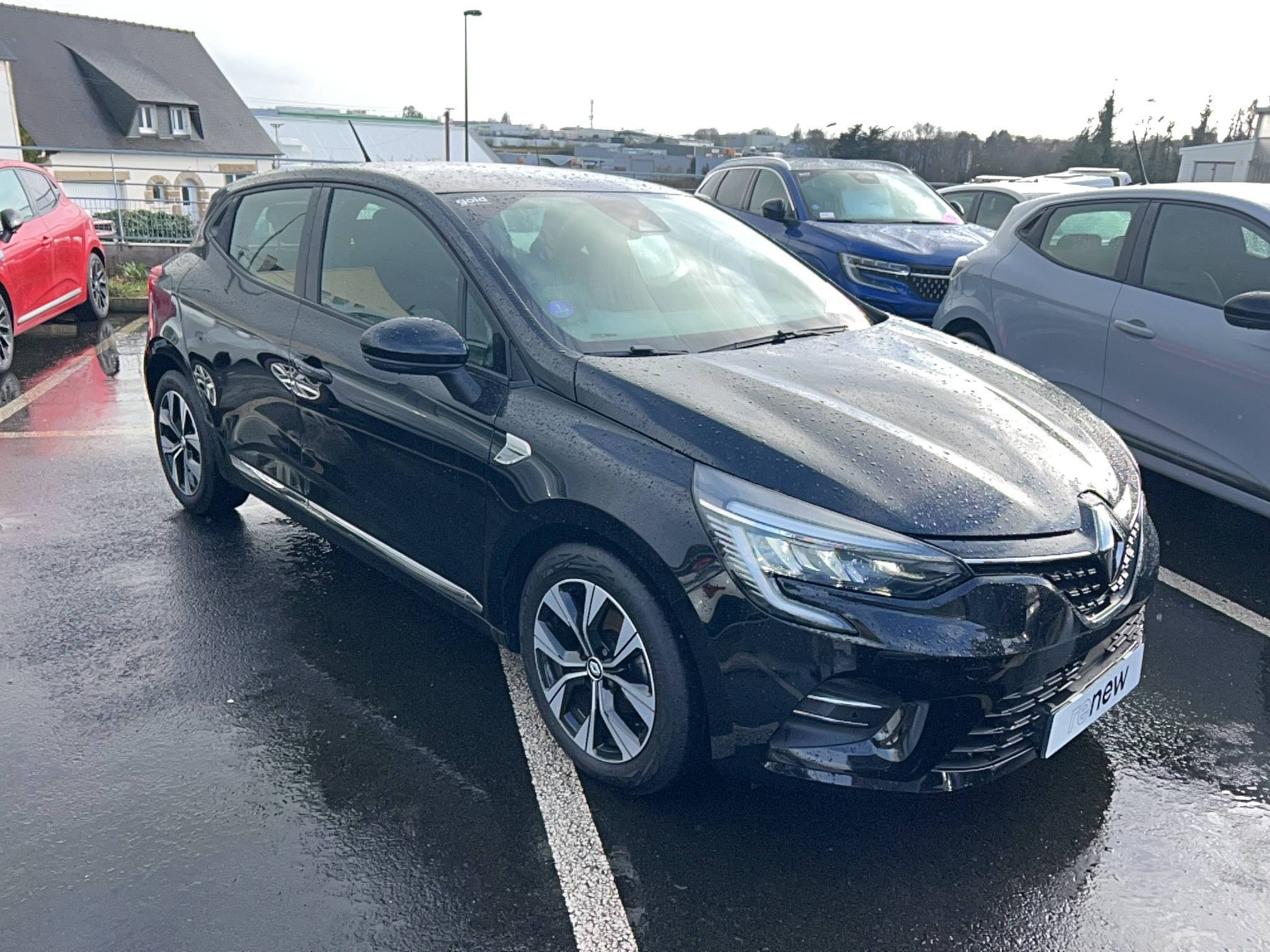 Vente en ligne Renault Clio 5 Clio TCe 90 - 21 au prix de 14 300 €