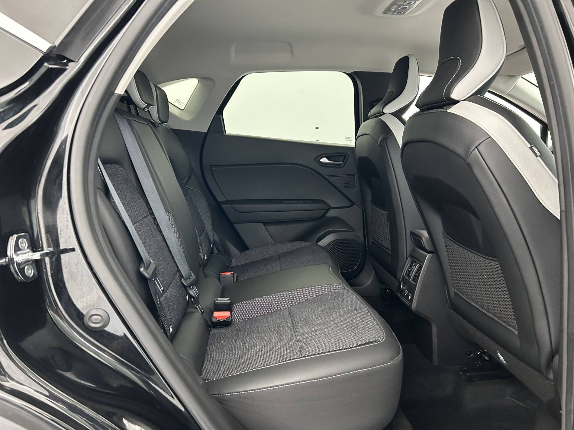 Vente en ligne Renault Captur  E-Tech 145 - 21 au prix de 19 400 €