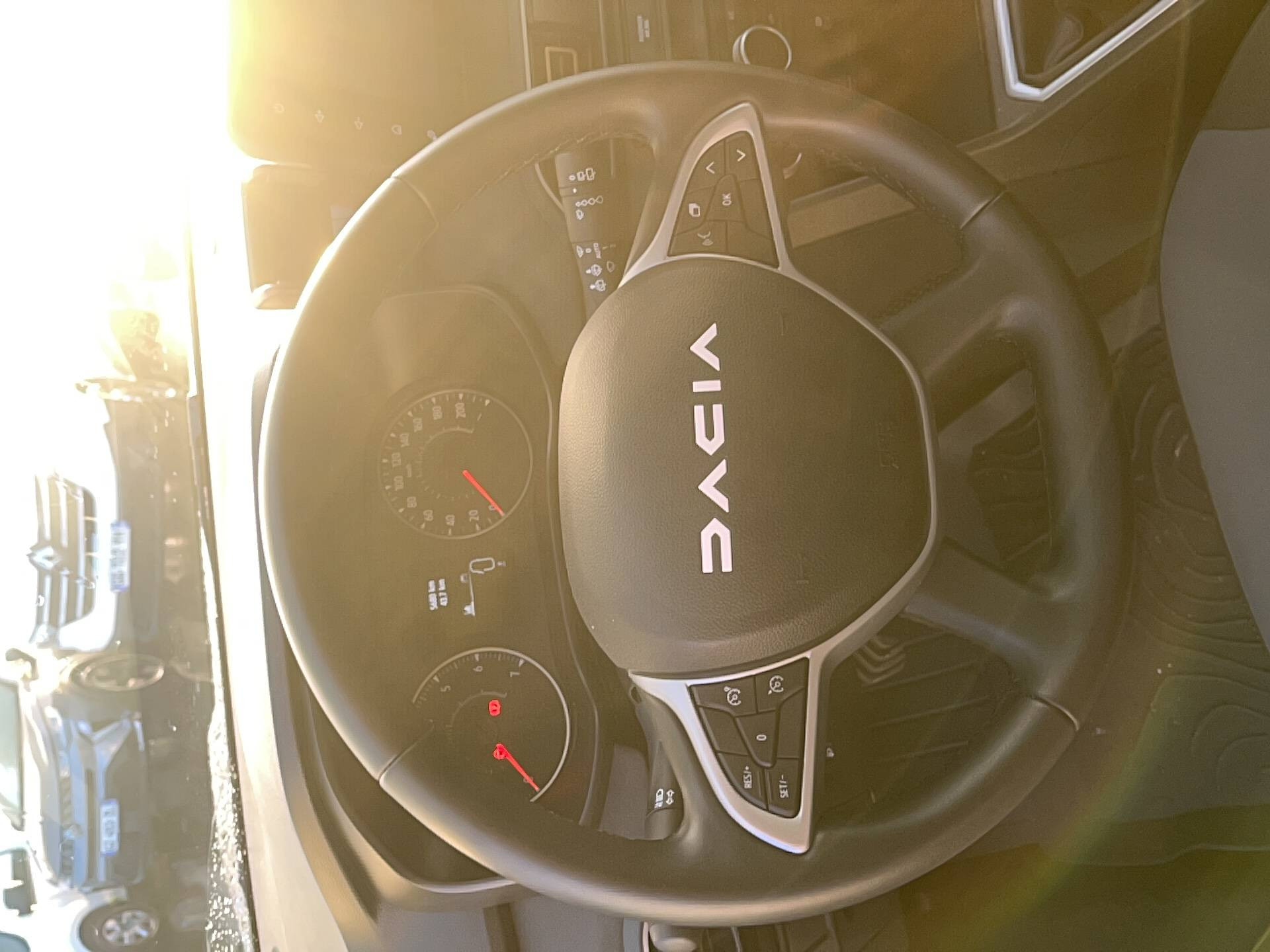 Vente en ligne Dacia Sandero 3  ECO-G 100 GSR2 au prix de 18 300 €