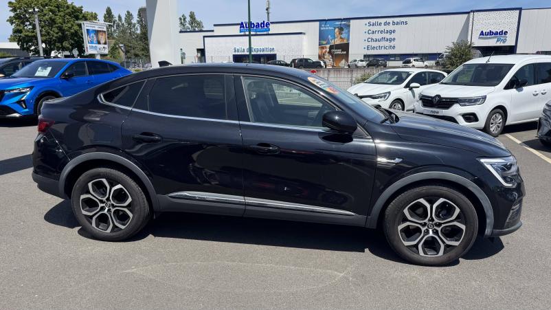 Vente en ligne Renault Arkana  E-Tech hybride 145 - 22 au prix de 25 900 €