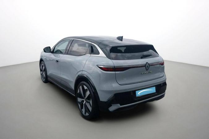 Vente en ligne Renault Megane E-Tech  EV60 220 ch super charge au prix de 24 900 €