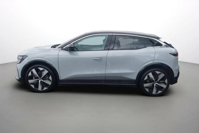 Vente en ligne Renault Megane E-Tech  EV60 220 ch super charge au prix de 24 900 €