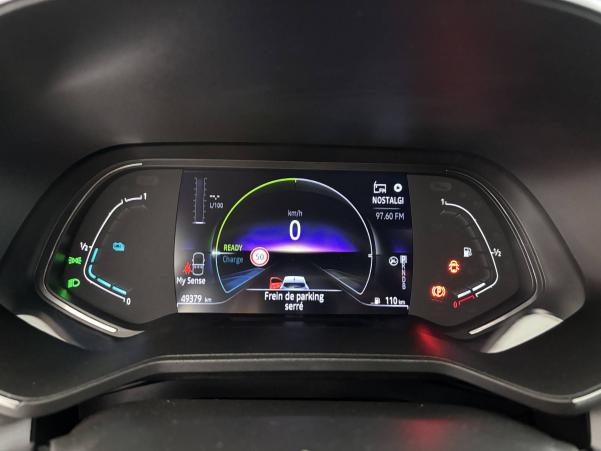 Vente en ligne Renault Clio 5 Clio E-Tech 140 au prix de 17 100 €