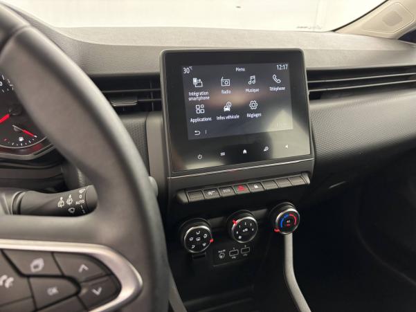 Vente en ligne Renault Clio 5 Clio TCe 90 au prix de 15 500 €