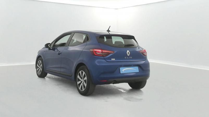 Vente en ligne Renault Clio 5 Clio TCe 90 au prix de 15 500 €