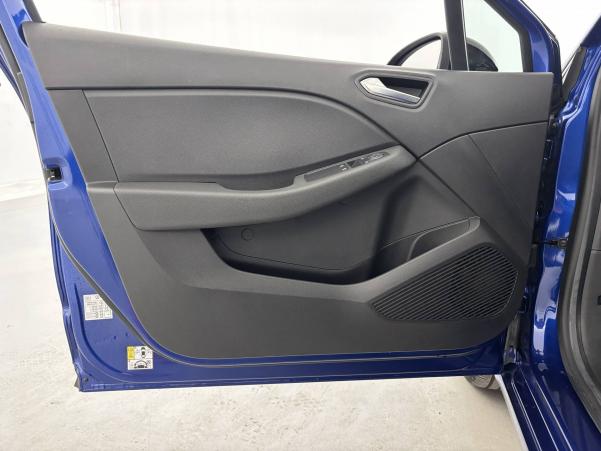 Vente en ligne Renault Clio 5 Clio TCe 90 au prix de 15 500 €