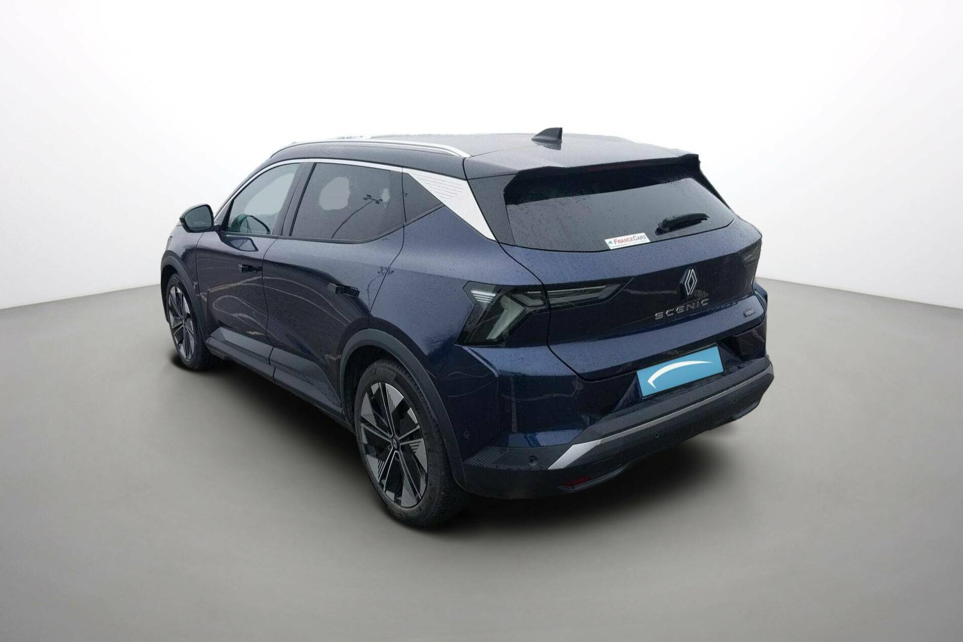 Vente en ligne Renault Scenic E-Tech  220 ch grande autonomie au prix de 37 950 €