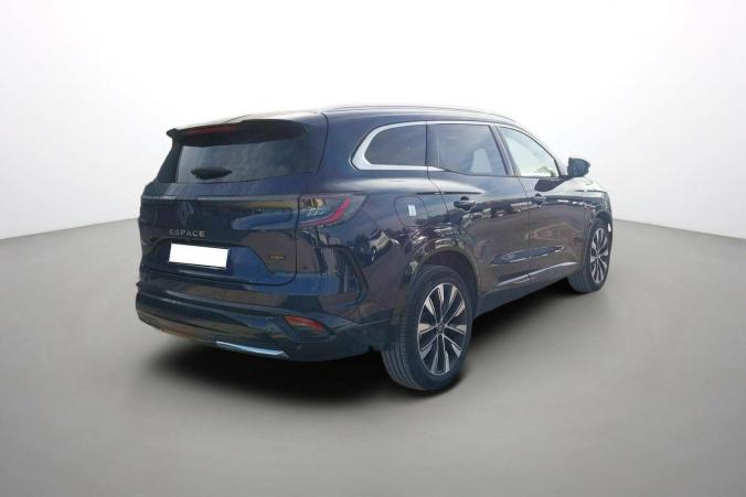 Vente en ligne Renault Nouveau Espace Espace E-Tech hybrid 200 au prix de 39 990 €