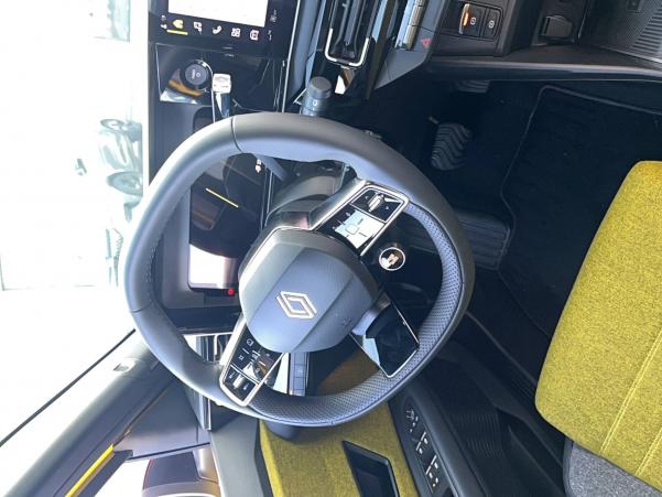 Vente en ligne Renault Renault 5 E-Tech  150 ch autonomie confort au prix de 32 700 €