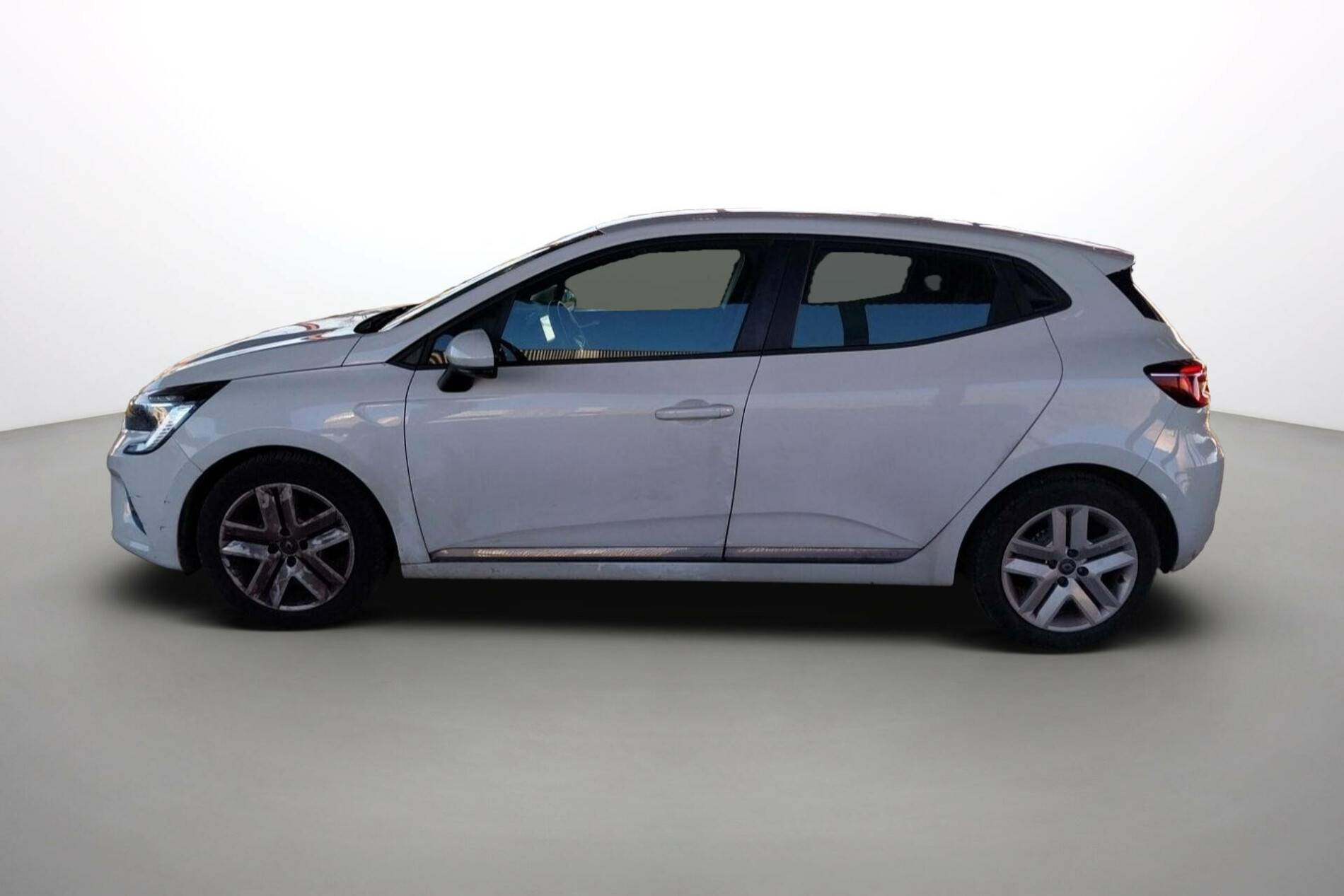 Vente en ligne Renault Clio 5 Clio TCe 100 GPL - 21N au prix de 12 950 €