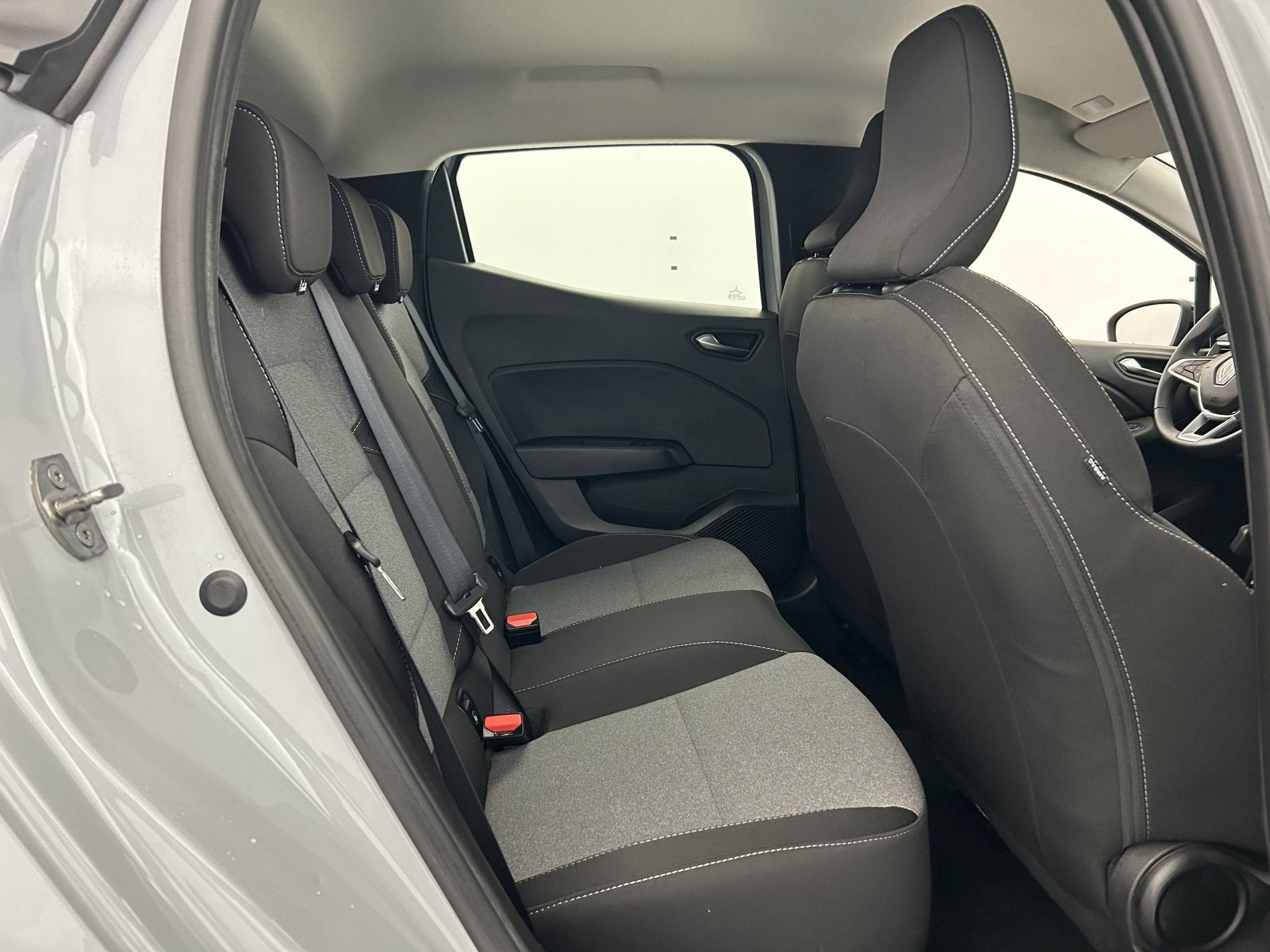 Vente en ligne Renault Clio 5 Clio TCe 90 ch GSR2 au prix de 15 400 €