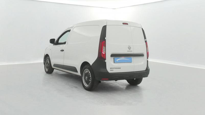 Vente en ligne Renault Express Van  BLUE DCI 95 au prix de 13 680 €