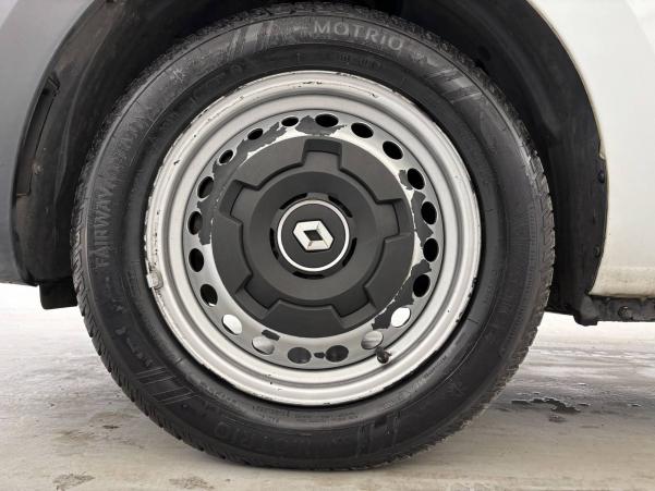 Vente en ligne Renault Express Van  BLUE DCI 95 au prix de 13 680 €