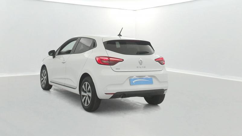 Vente en ligne Renault Clio 5 Clio TCe 90 au prix de 15 390 €