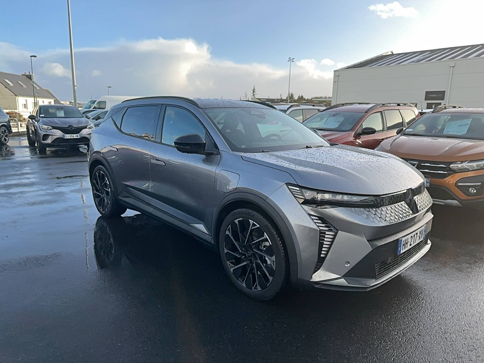 Vente en ligne Renault Scenic E-Tech  220 ch grande autonomie au prix de 44 990 €