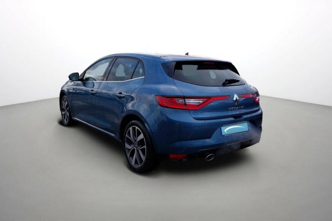 Vente en ligne Renault Megane 4 Mégane IV Berline TCe 130 Energy EDC au prix de 13 990 €