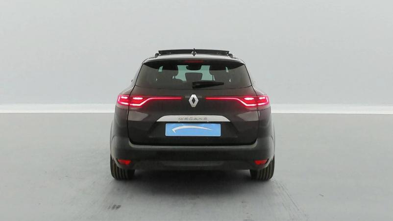 Vente en ligne Renault Megane 4 Estate  Blue dCi 115 EDC au prix de 25 490 €