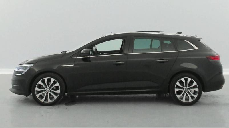 Vente en ligne Renault Megane 4 Estate  Blue dCi 115 EDC au prix de 25 490 €