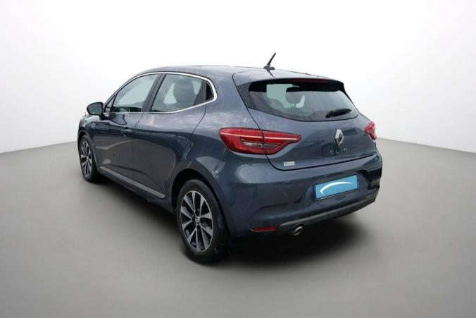 Vente en ligne Renault Clio 5 Clio TCe 90 - 21N au prix de 15 100 €