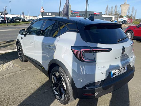 Vente en ligne Renault Captur  E-Tech full hybrid 145 au prix de 30 290 €