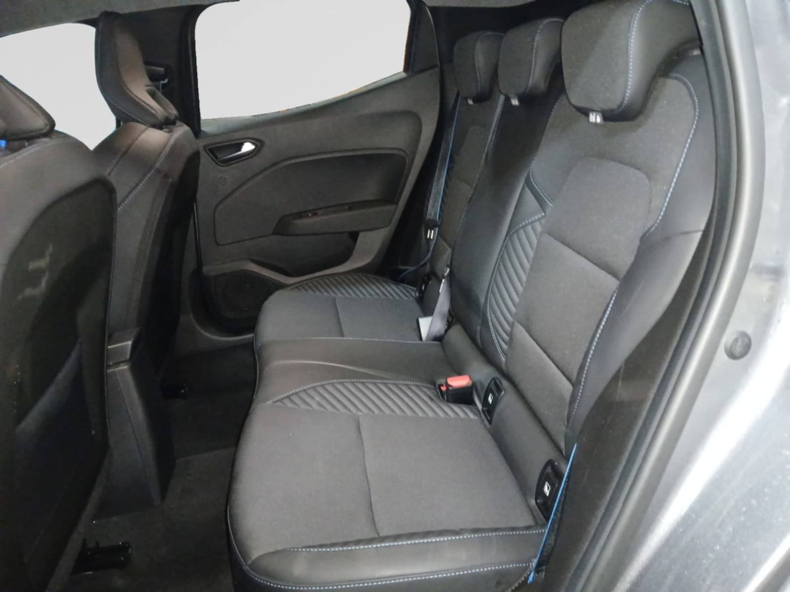 Vente en ligne Renault Clio 5 Clio TCe 90 ch GSR2 au prix de 20 490 €