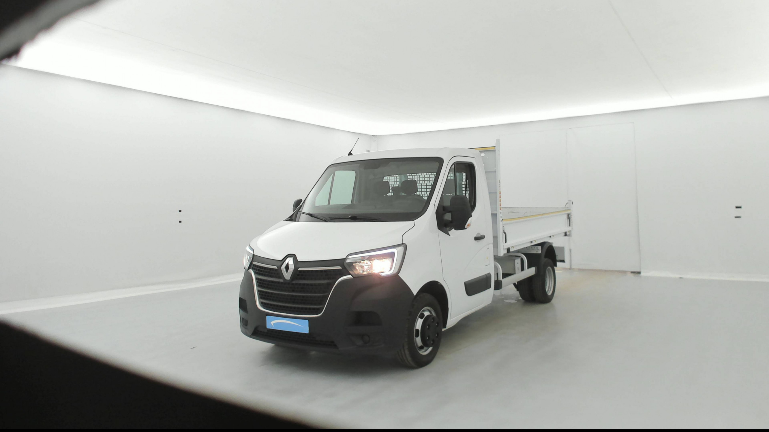 Renault Master 3 Châssis Cabine MASTER CC PROP RJ3500 L2 PAFC BLUE DCI 130 EURO VI occasion de 2024 en vente à Saint-Brieuc