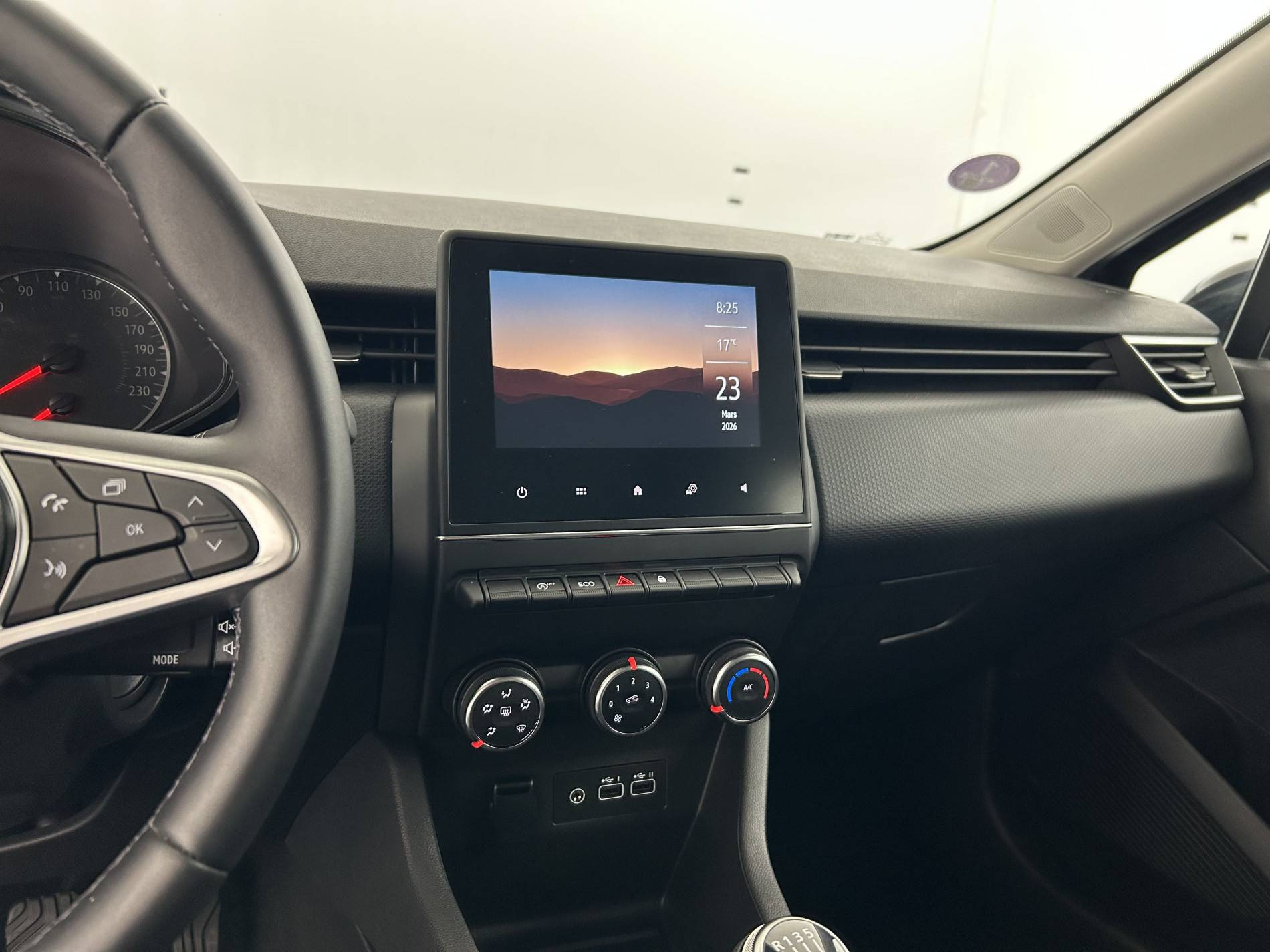 Vente en ligne Renault Clio 5 Clio TCe 90 au prix de 14 300 €