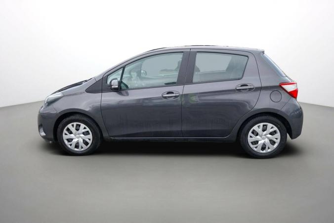 Vente en ligne Toyota Yaris Yaris 70 VVT-i au prix de 11 990 €