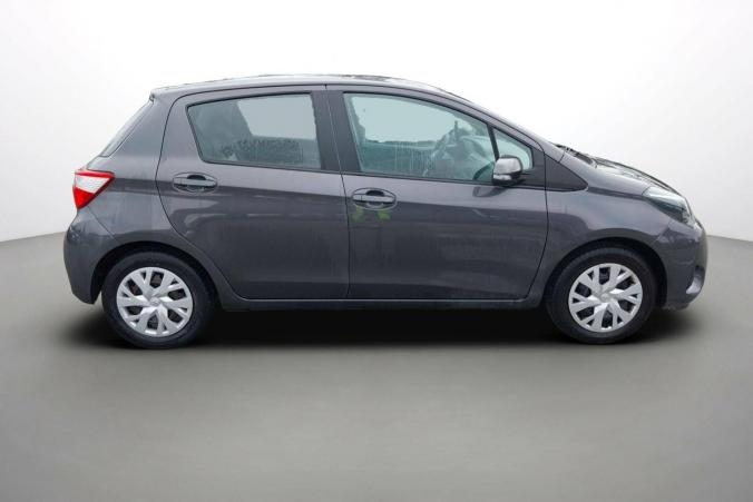 Vente en ligne Toyota Yaris Yaris 70 VVT-i au prix de 11 990 €