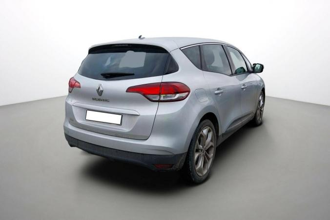 Vente en ligne Renault Scenic 4 Scenic Blue dCi 120 au prix de 17 950 €